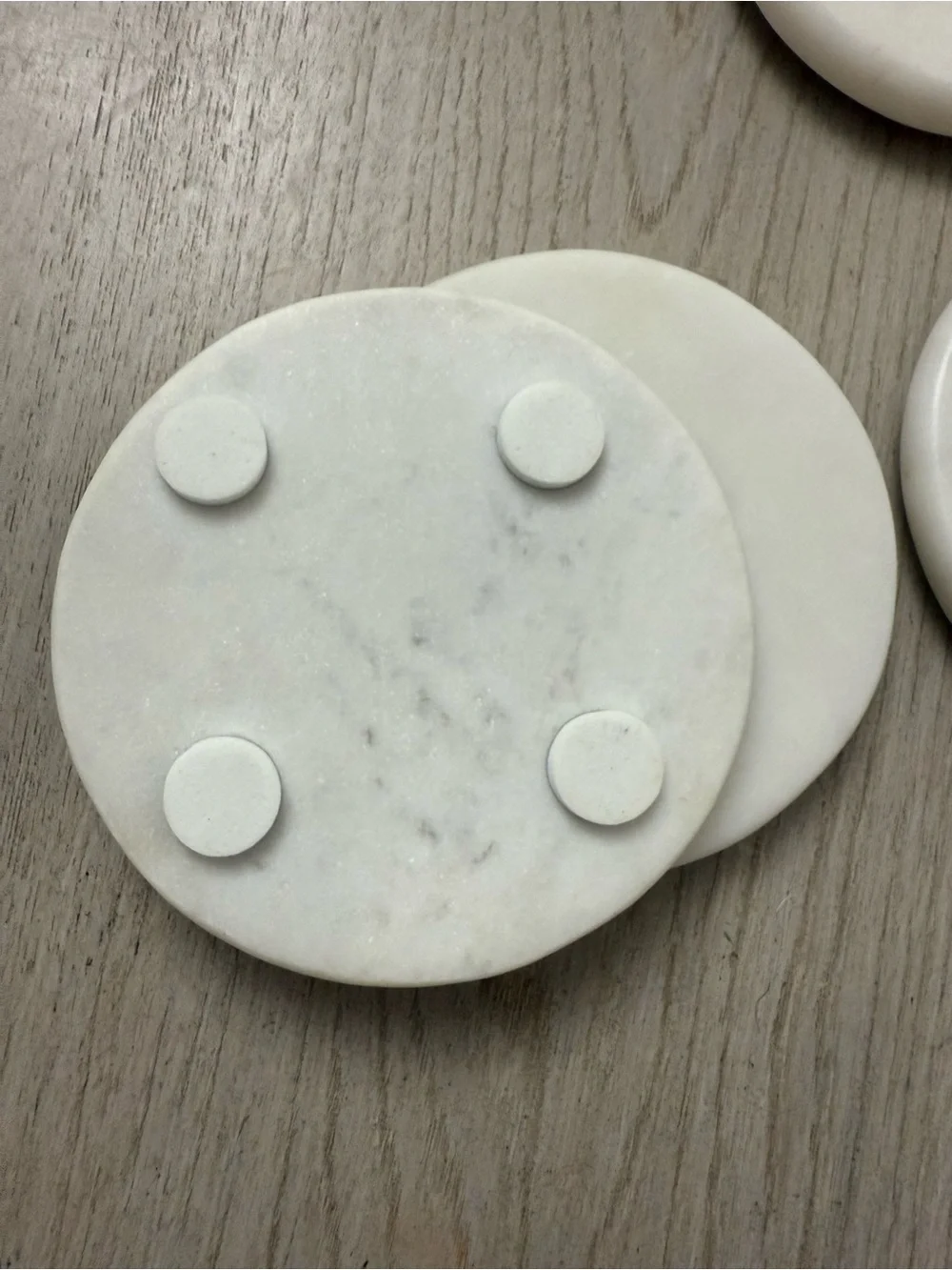 White Marble Coasters Set of 4 Round Stone Drink Coasters Modern Minimalist